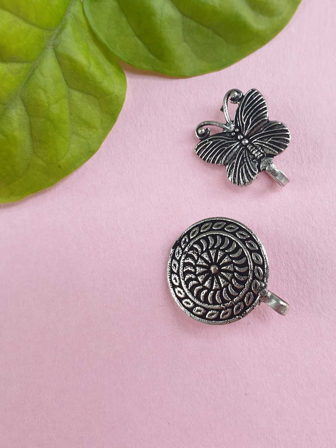 

FIROZA Set Of 2 Oxidized Silver-Toned Textured Nosepins