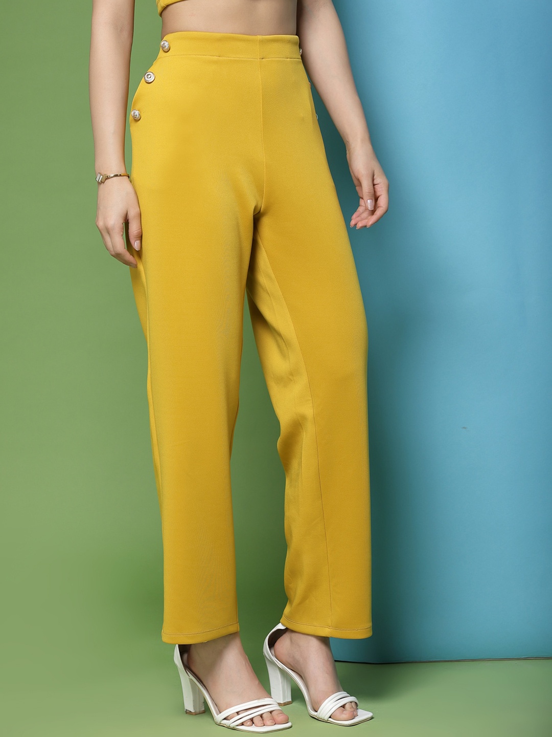 

KASSUALLY Women Yellow Straight Fit High-Rise Trousers