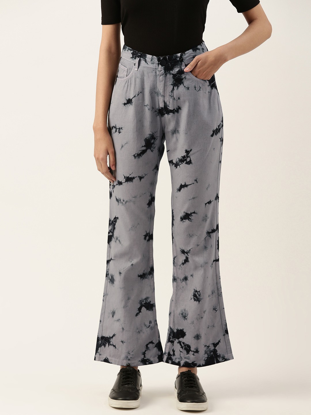 

Bene Kleed Women Tie & Dye Printed Bootcut Trousers, Grey