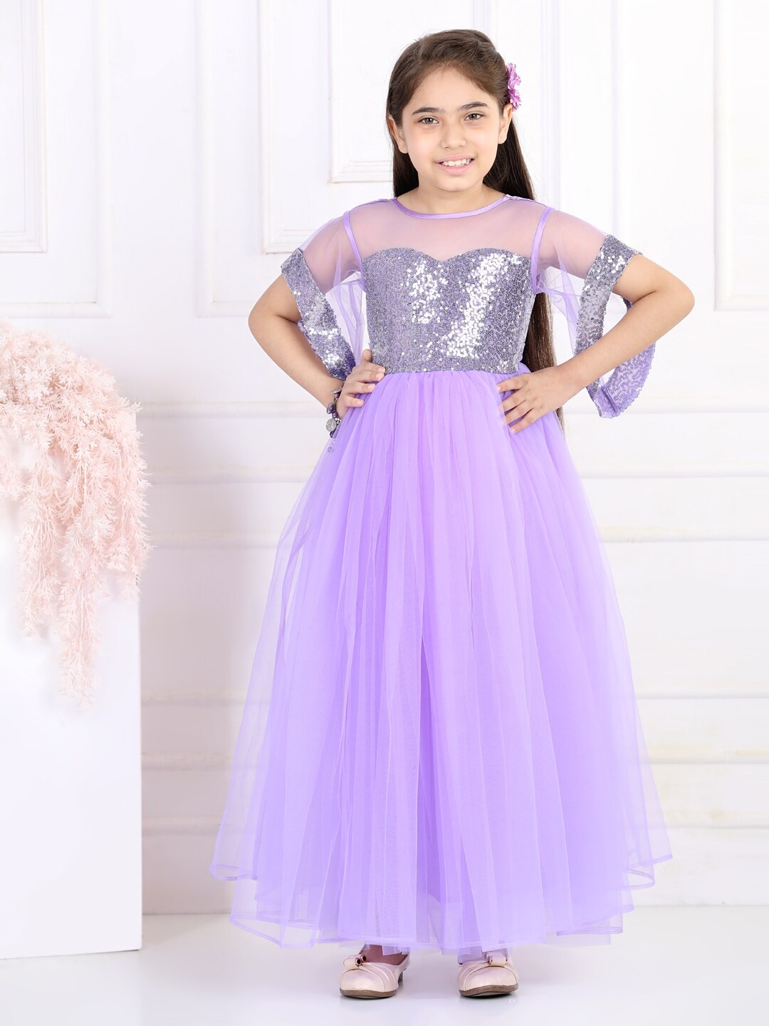 

Toy Balloon kids Lavender & Silver-Toned Embellished Net Maxi Dress