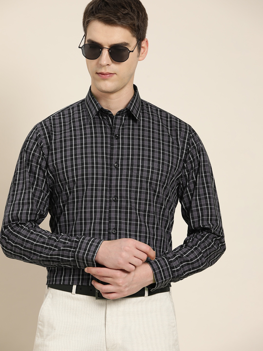 

Hancock Tartan Checked Cotton Slim Fit Formal Shirt, Black