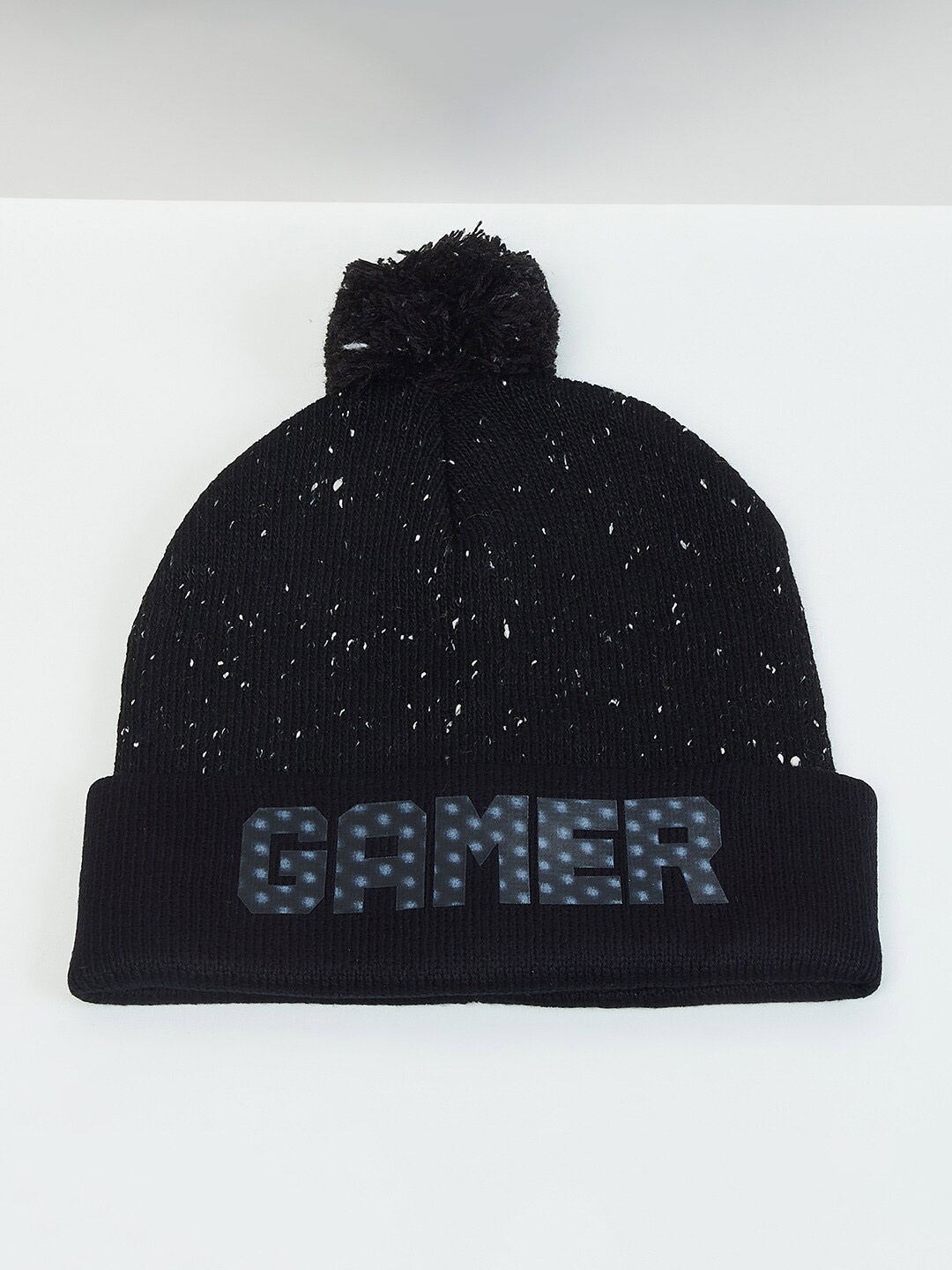 

max Boys Black & Grey Printed Beanie