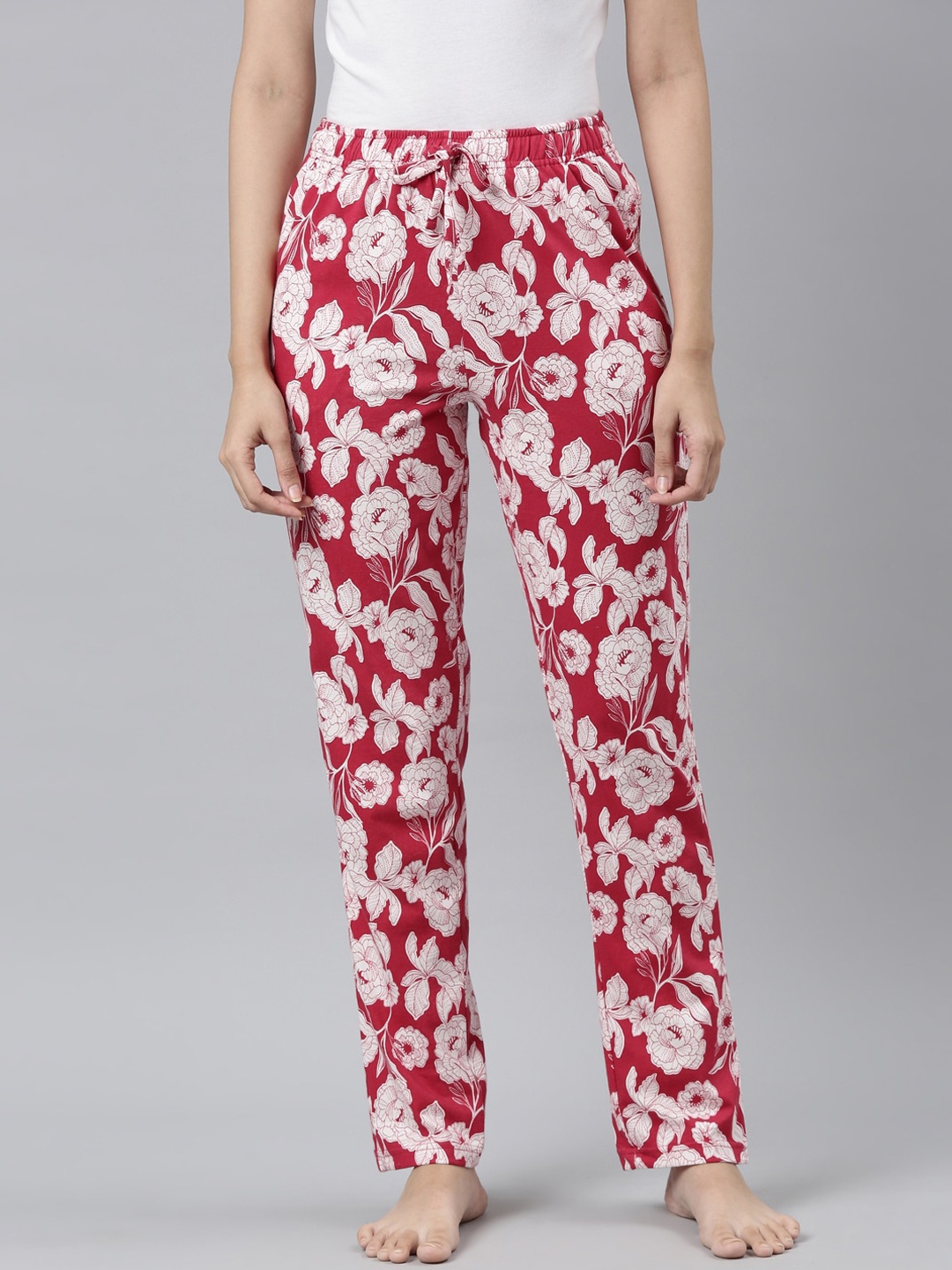 

Go Colors Women Red & White Printed Relaxed-Fit Cotton Lounge Pants