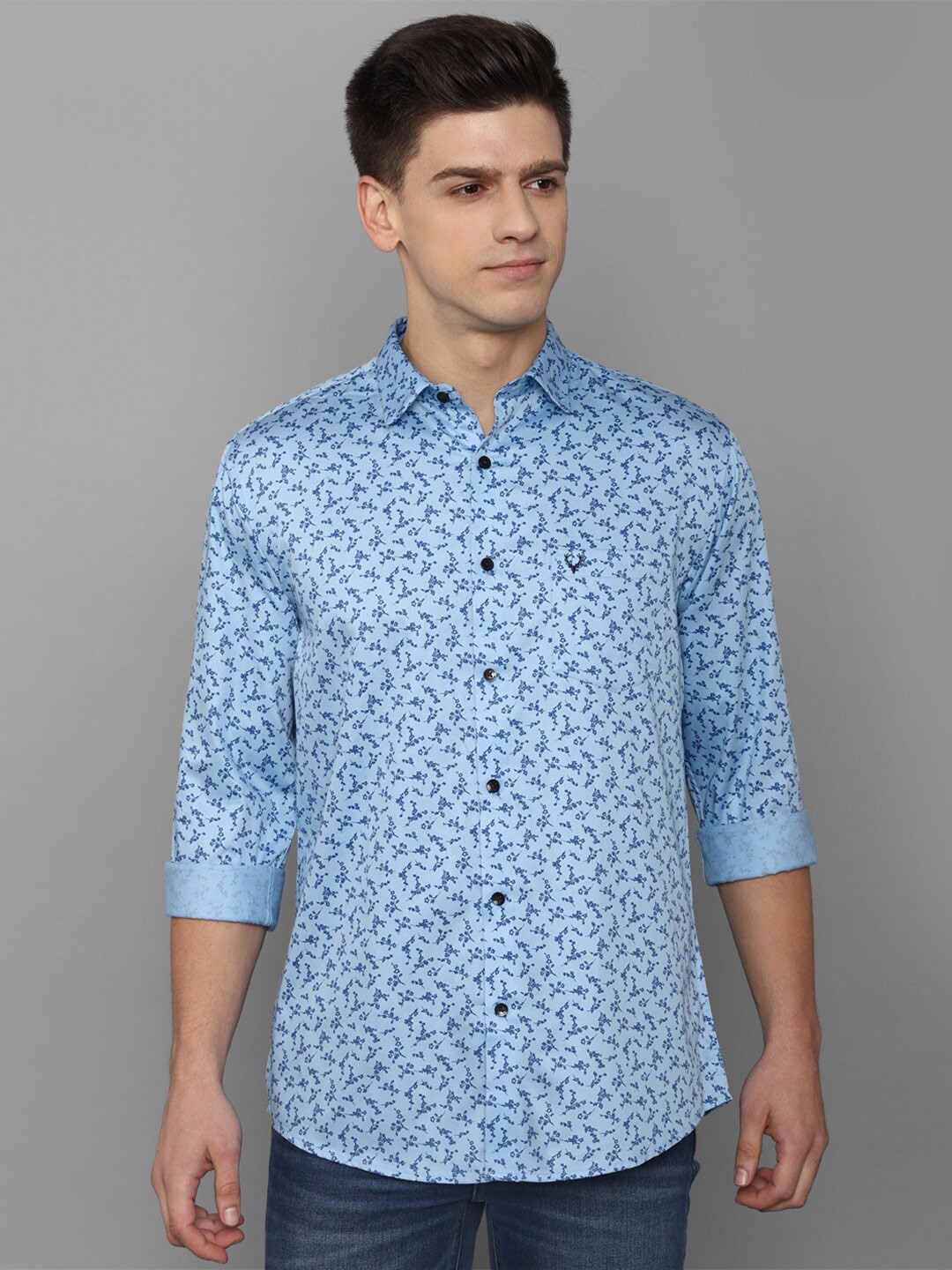

Allen Solly Men Blue Comfort Slim Fit Floral Printed Cotton Casual Shirt