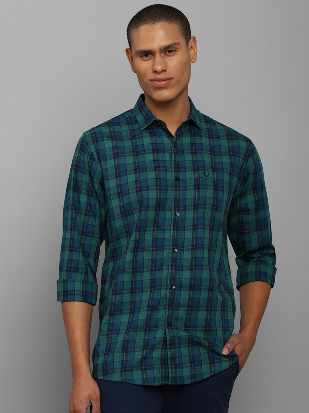 

Allen Solly Men Green Classic Slim Fit Checked Cotton Casual Shirt