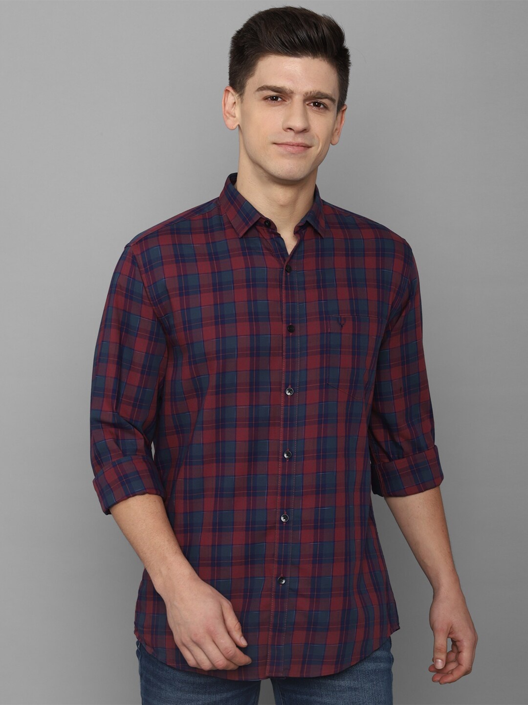 

Allen Solly Men Navy Blue Comfort Slim Fit Checked Cotton Casual Shirt
