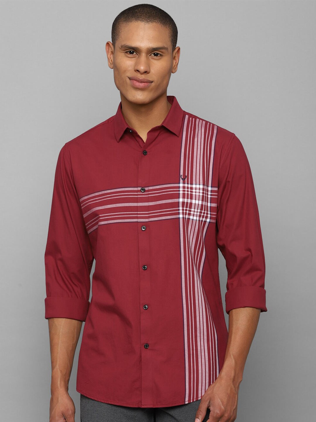 

Allen Solly Men Pink Slim Fit Striped Cotton Casual Shirt