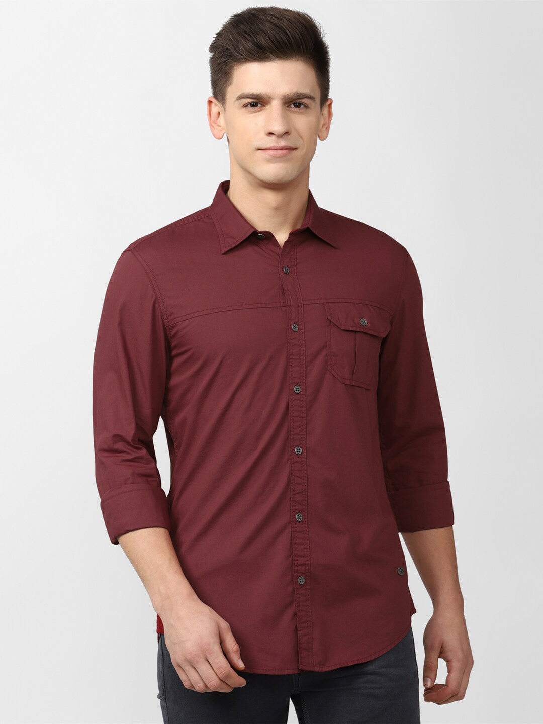 

Peter England Casuals Men Maroon Slim Fit Casual Pure Cotton Shirt