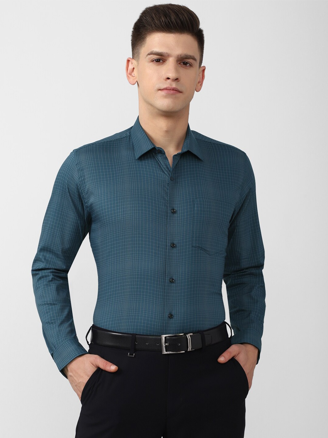 

Van Heusen Men Blue Cotton Slim Fit Checked Formal Shirt