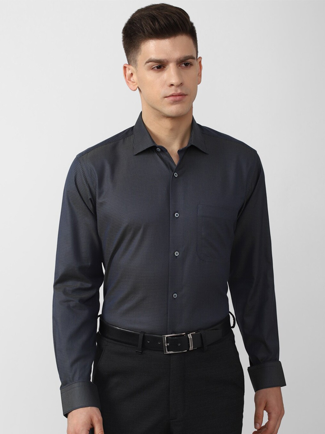 

Van Heusen Men Grey Pure Cotton Formal Shirt