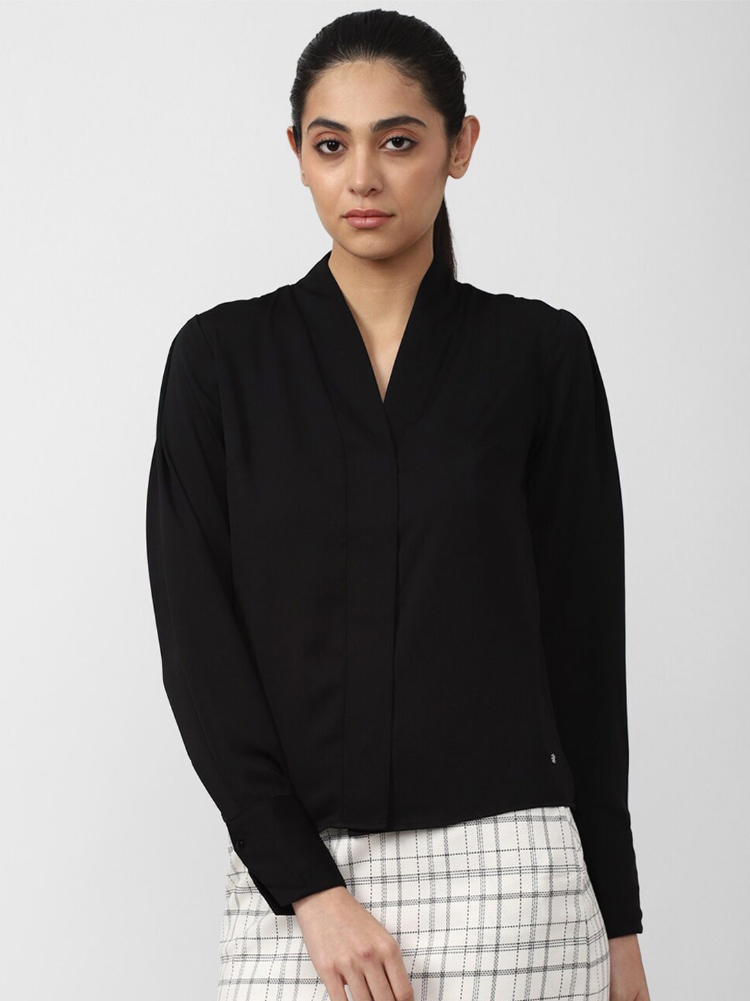 

Van Heusen Woman Black Solid Formal Shirt