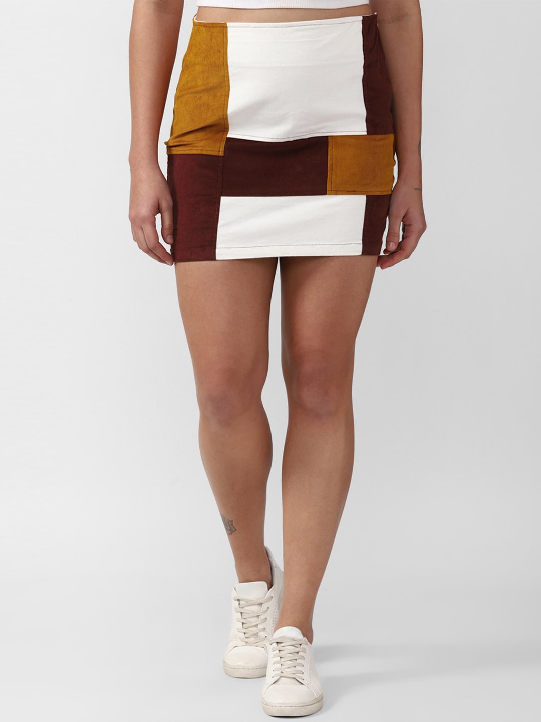 

FOREVER 21 Women White & Maroon Colourblocked A-Line Pure Cotton Mini Skirt