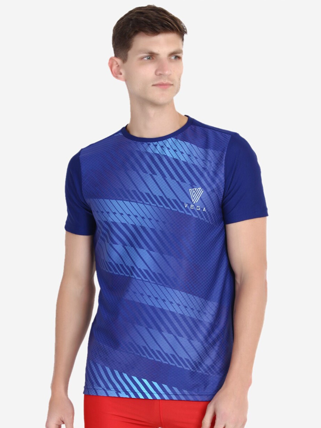 

VEGA Men Blue Printed Slim Fit T-shirt