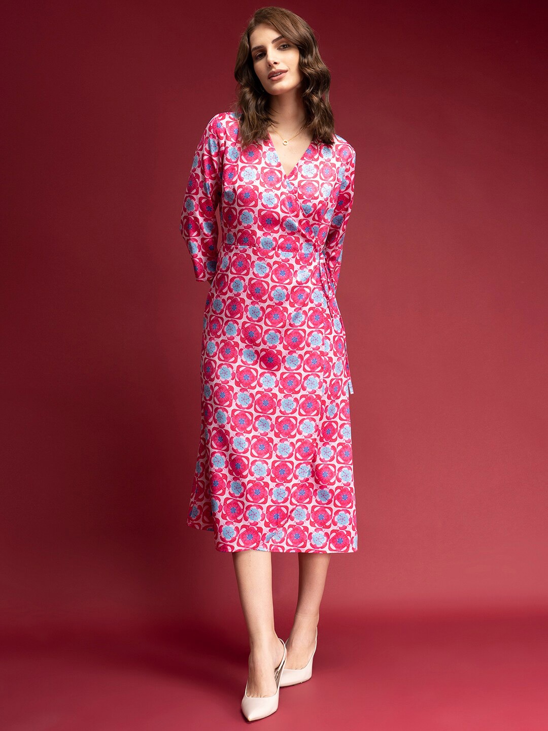 

FableStreet Women Fuchsia Floral Satin Formal Midi Dress