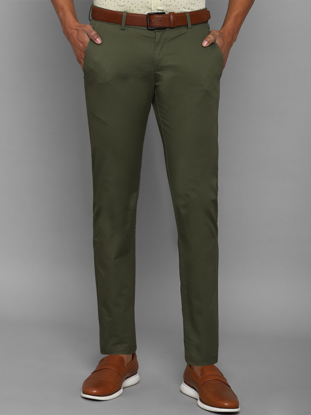 

Allen Solly Men Olive Green Slim Fit Trousers