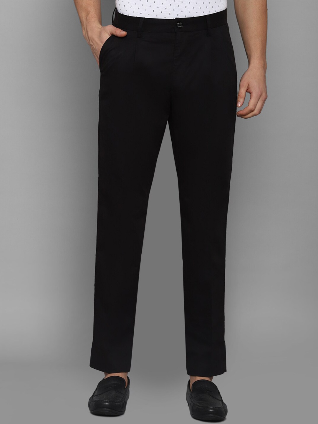 

Allen Solly Men Black Cotton Casual Trouser