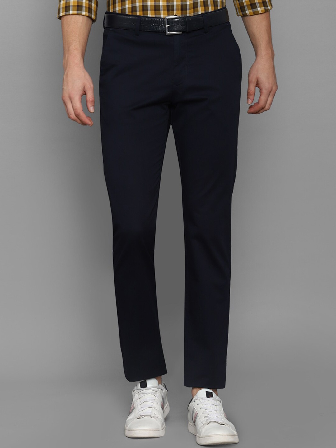 

Allen Solly Men Navy Blue Cotton Casual Trouser