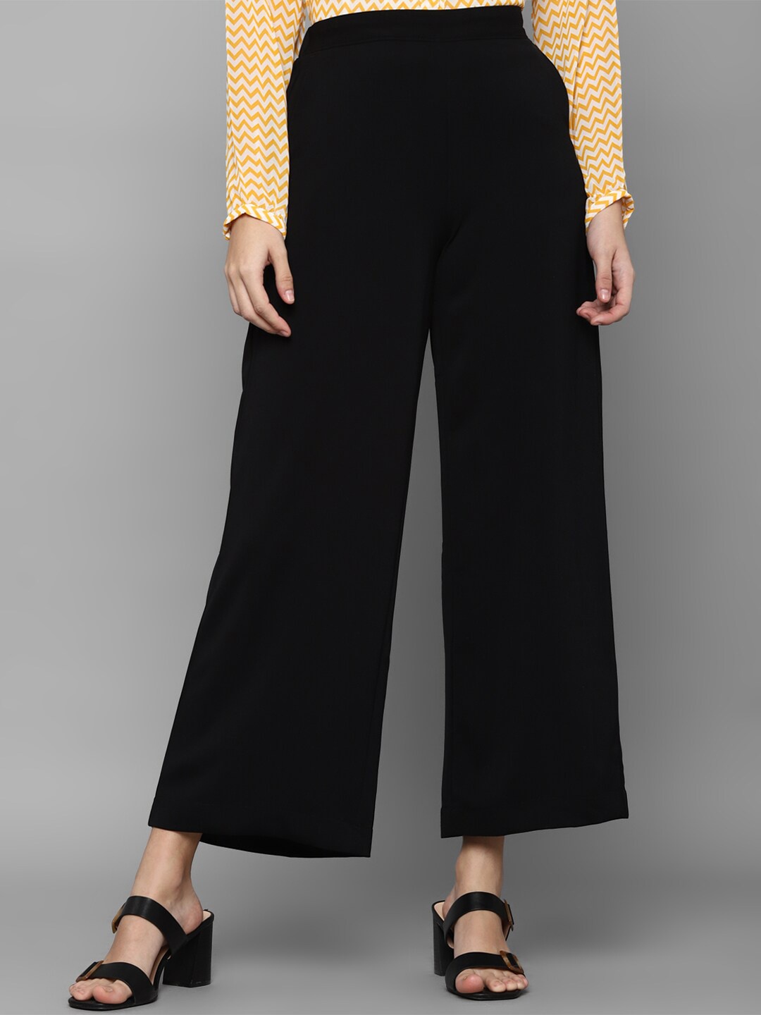 

Allen Solly Woman Casual Trousers, Black