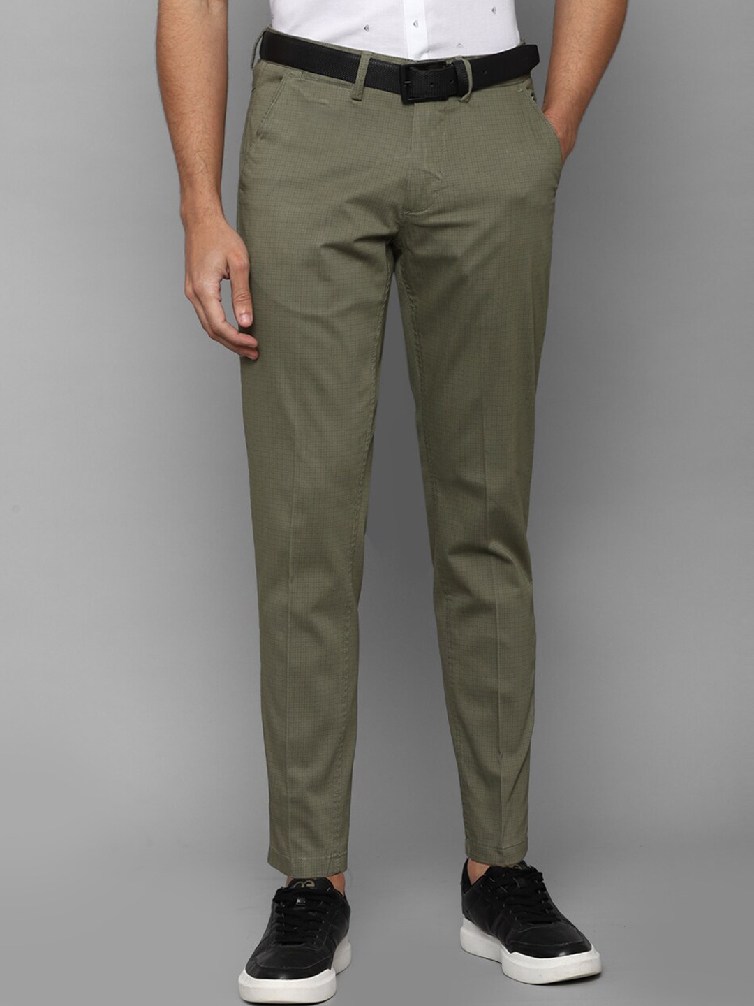 

Louis Philippe Sport Men Olive Green Slim Fit Chinos Trousers