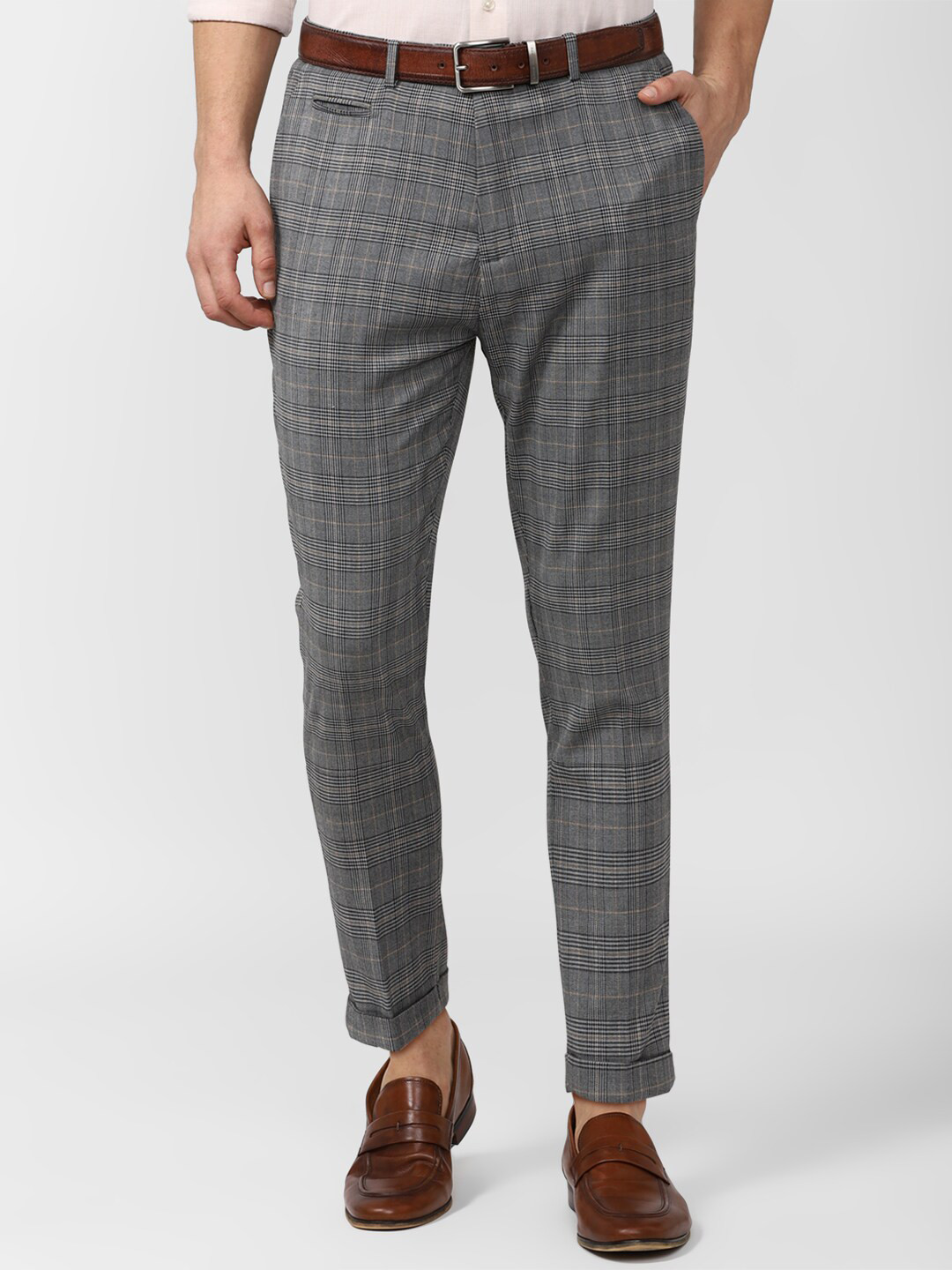 

Peter England Men Grey Checked Slim Fit Trousers