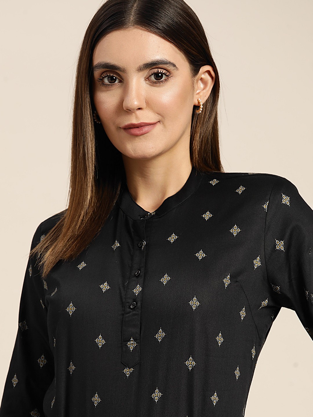 

Hancock Printed Mandarin Collar Shirt Style Top, Black