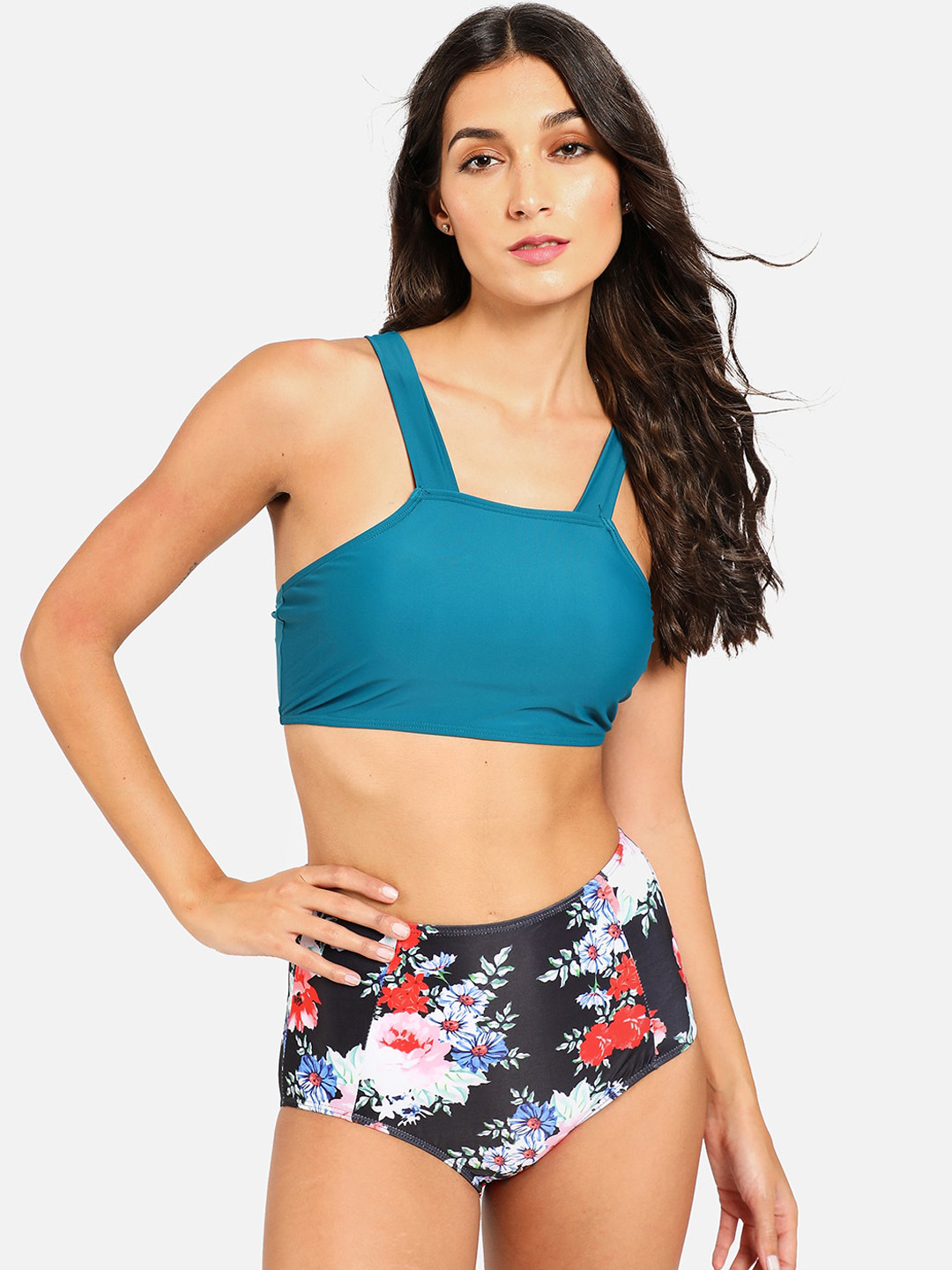 

HAUTE SAUCE by Campus Sutra Women Blue Printed Two-Piece Swim Set