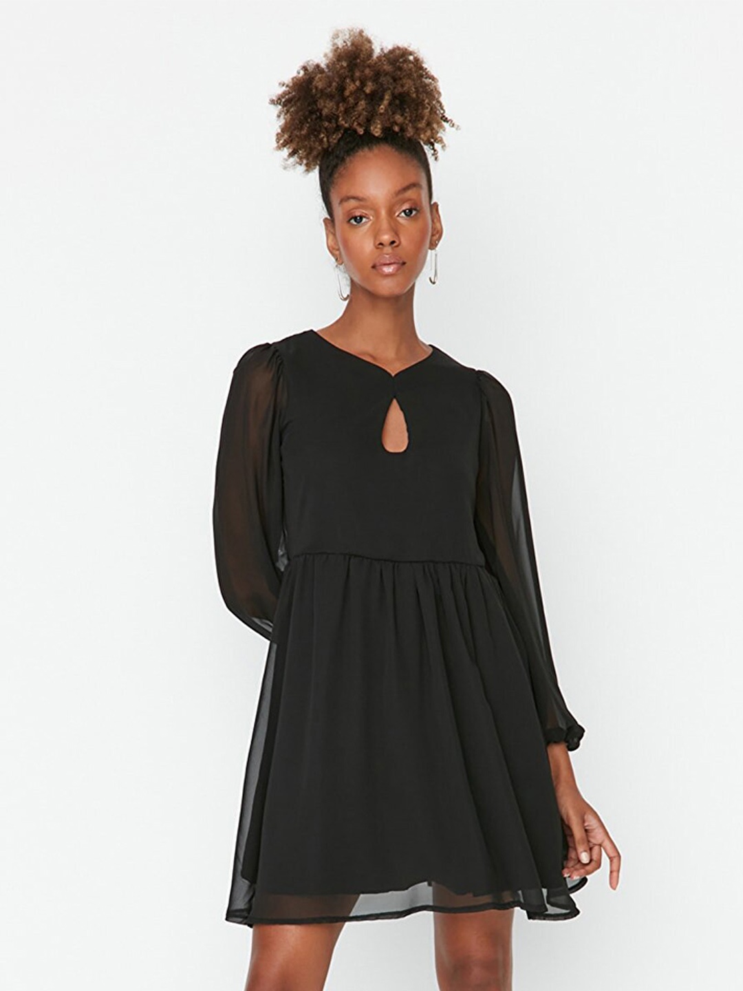 

Trendyol Women Black Keyhole Neck Dress