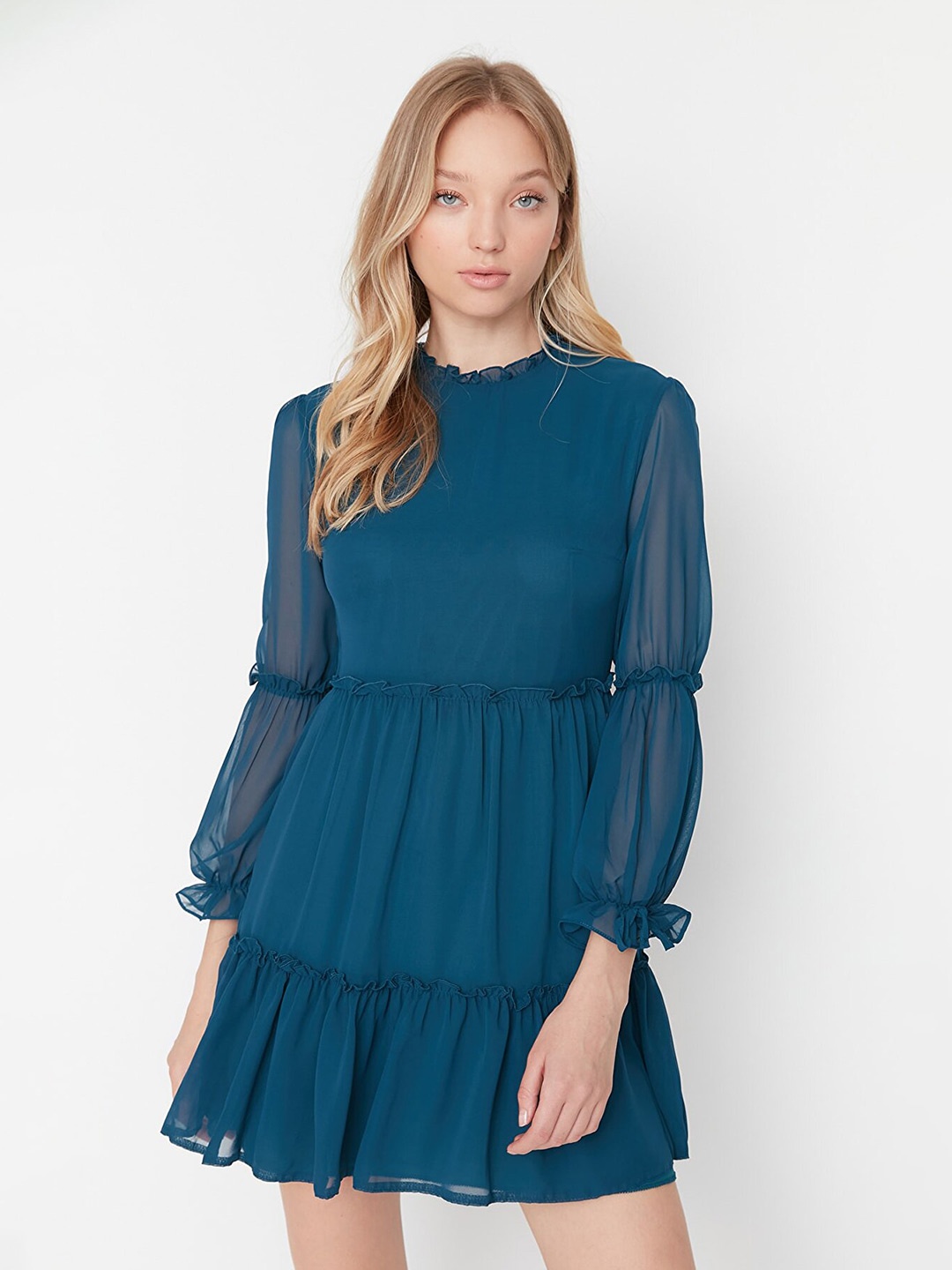 

Trendyol Women Teal Green Round Neck Fit and Flare Dress