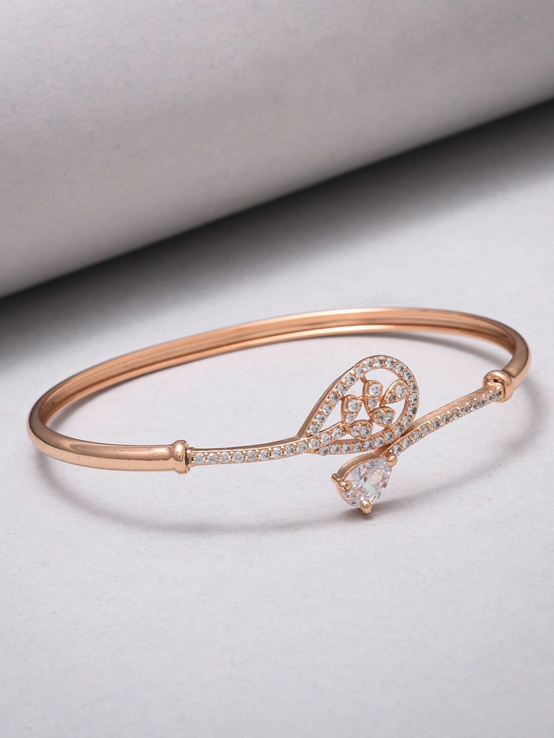 

Voylla Women Rose Gold & White Brass Rose Gold-Plated Bangle-Style Bracelet