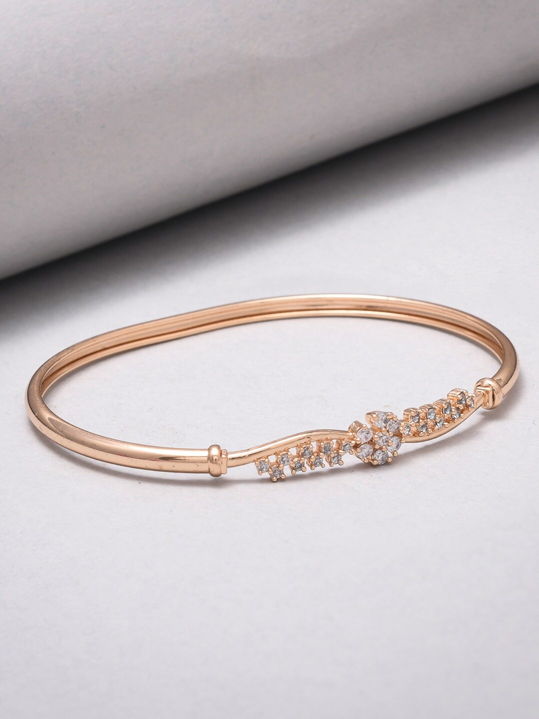 

Voylla Women Rose Gold & White Brass Rose Gold-Plated Bangle-Style Bracelet