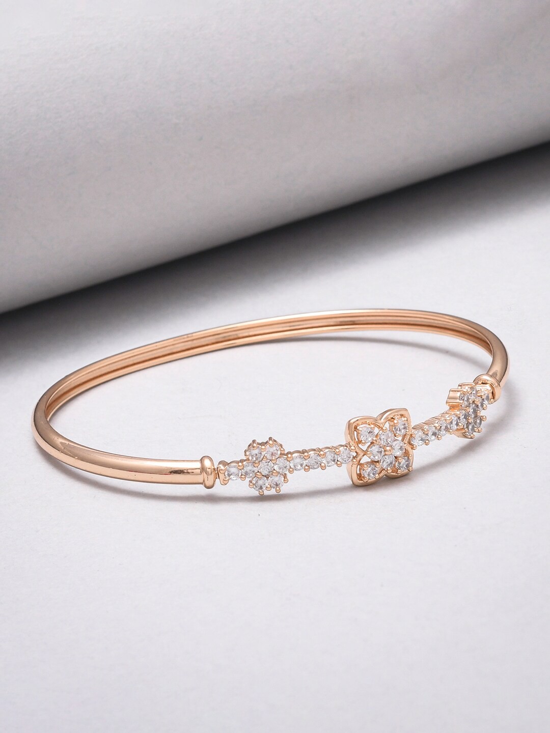 

Voylla Women Rose Gold & White Brass Rose Gold-Plated Bangle-Style Bracelet