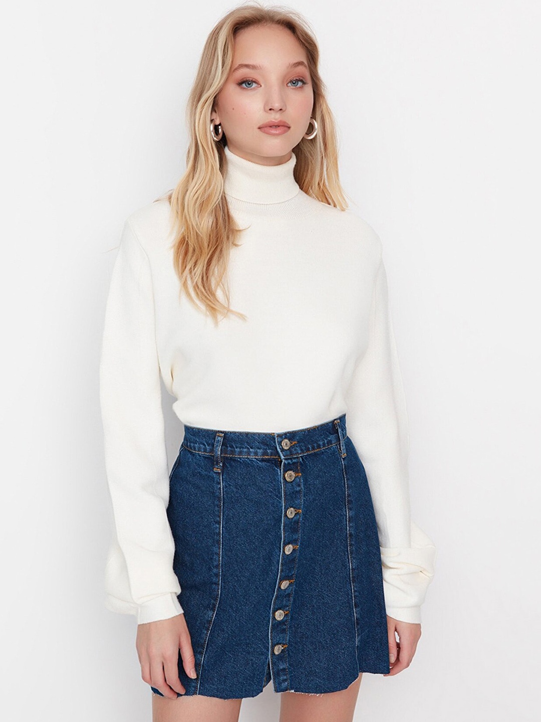 

Trendyol Women Blue Solid Cotton Denim A-Line Skirt