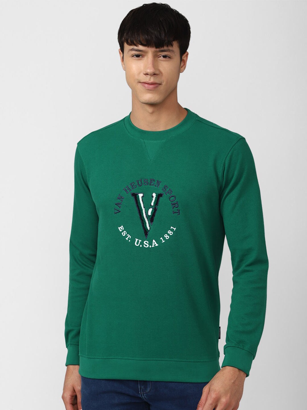 

Van Heusen Sport Men Green Typography Printed Sweatshirt