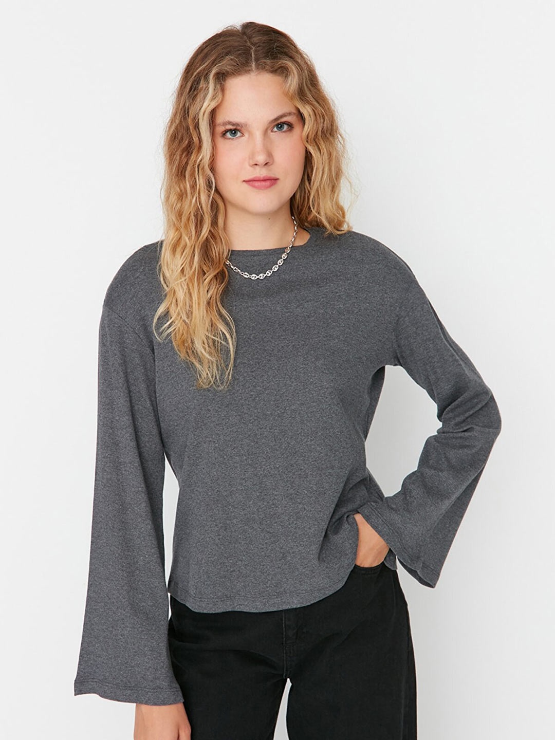 

Trendyol Women Charcoal Pure Cotton T-shirt