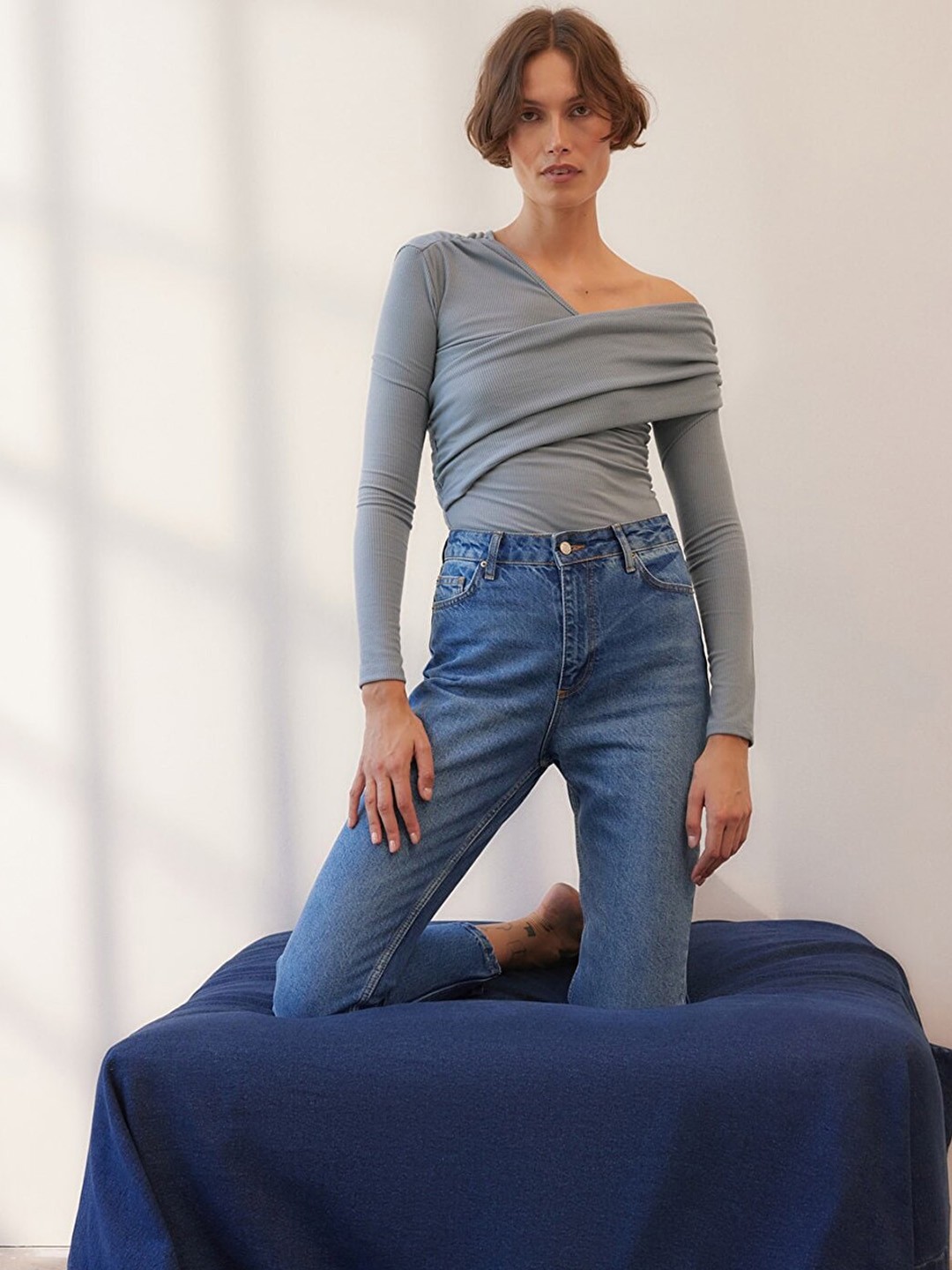 

Trendyol Women Blue Light Fade Clean Look Pure Cotton Jeans