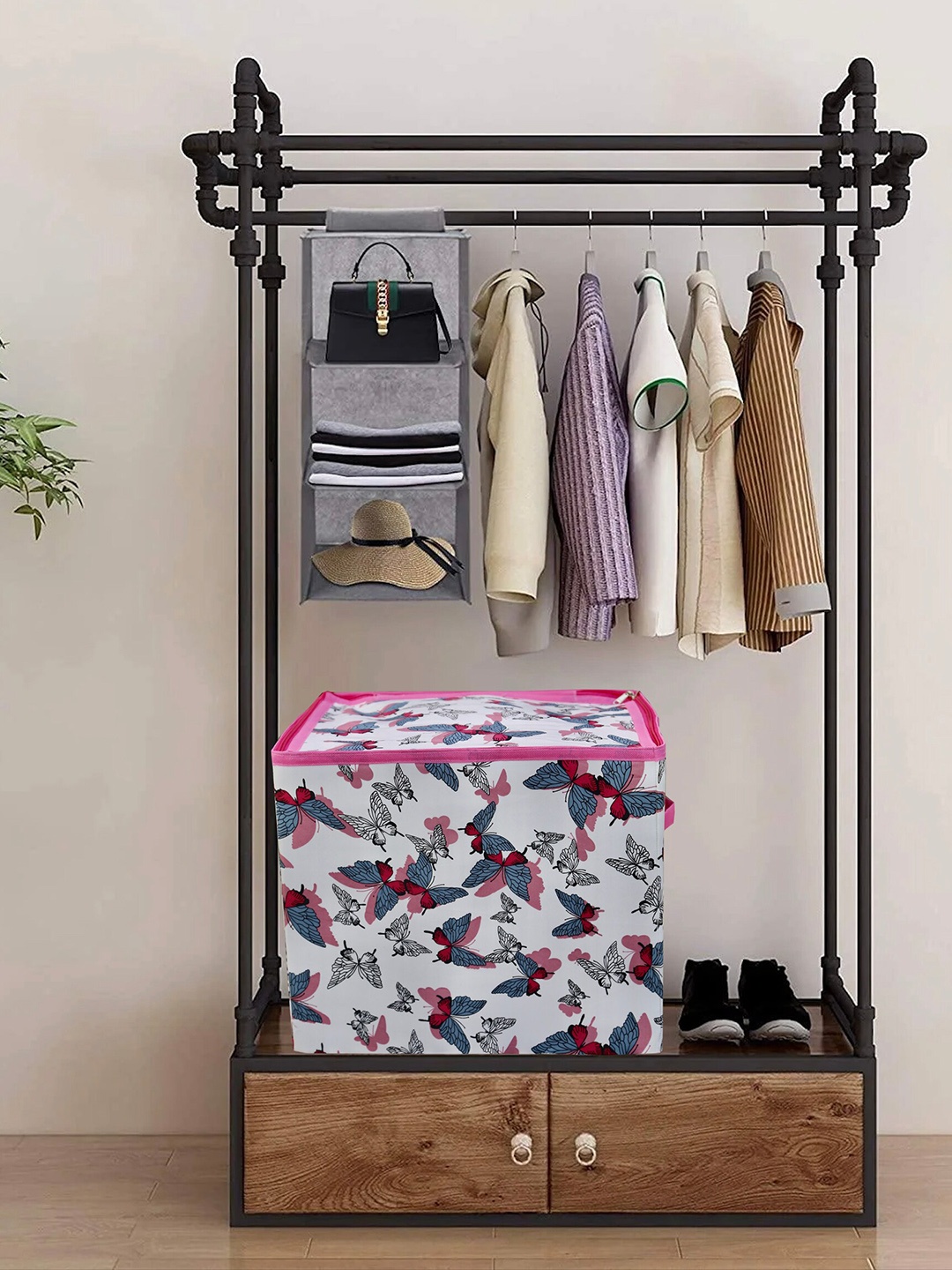 

My Gift Booth White Butterfly Printed Storage Bag Organisers