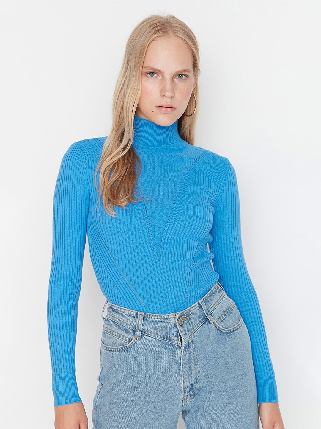 

Trendyol Women Blue Acrylic Pullover