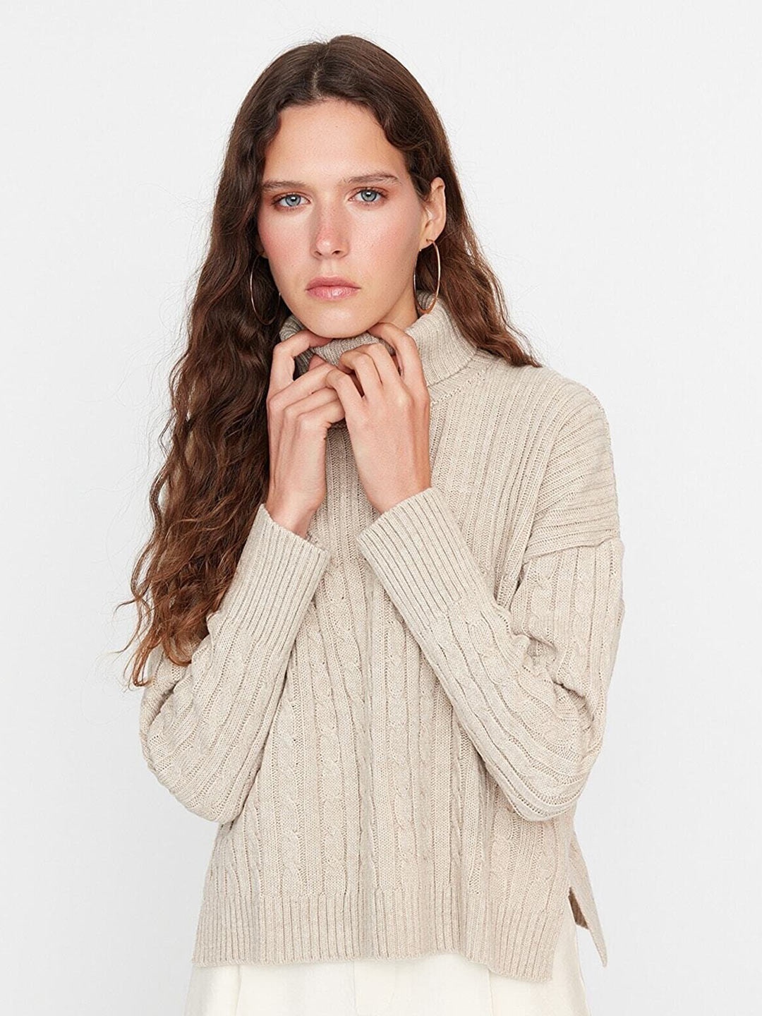 

Trendyol Women Grey Cable Knit Pullover