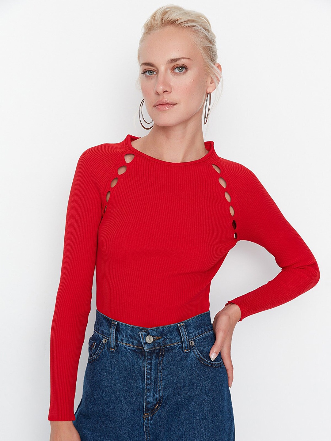 

Trendyol Women Pullover, Red