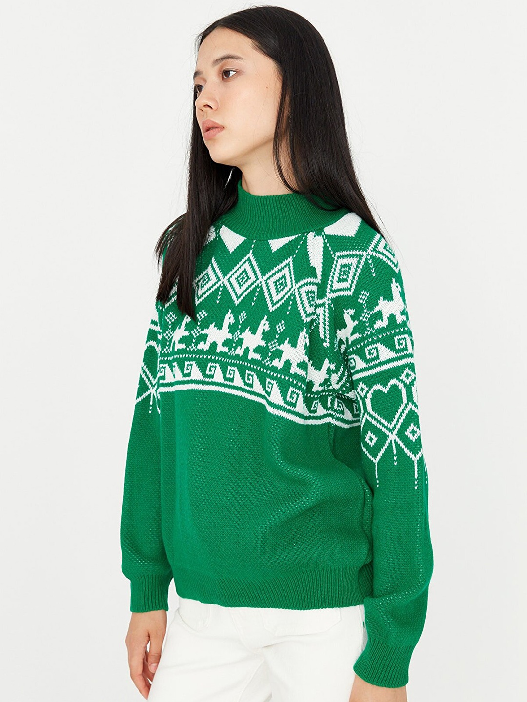 

Trendyol Women Quirky Printed Pullover, Green