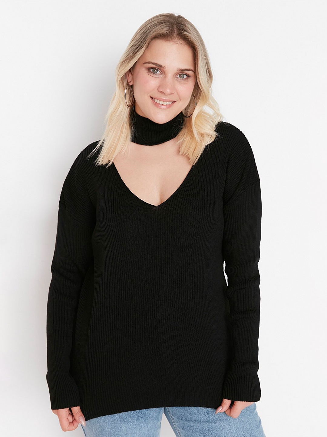 

Trendyol Women Black Pullover