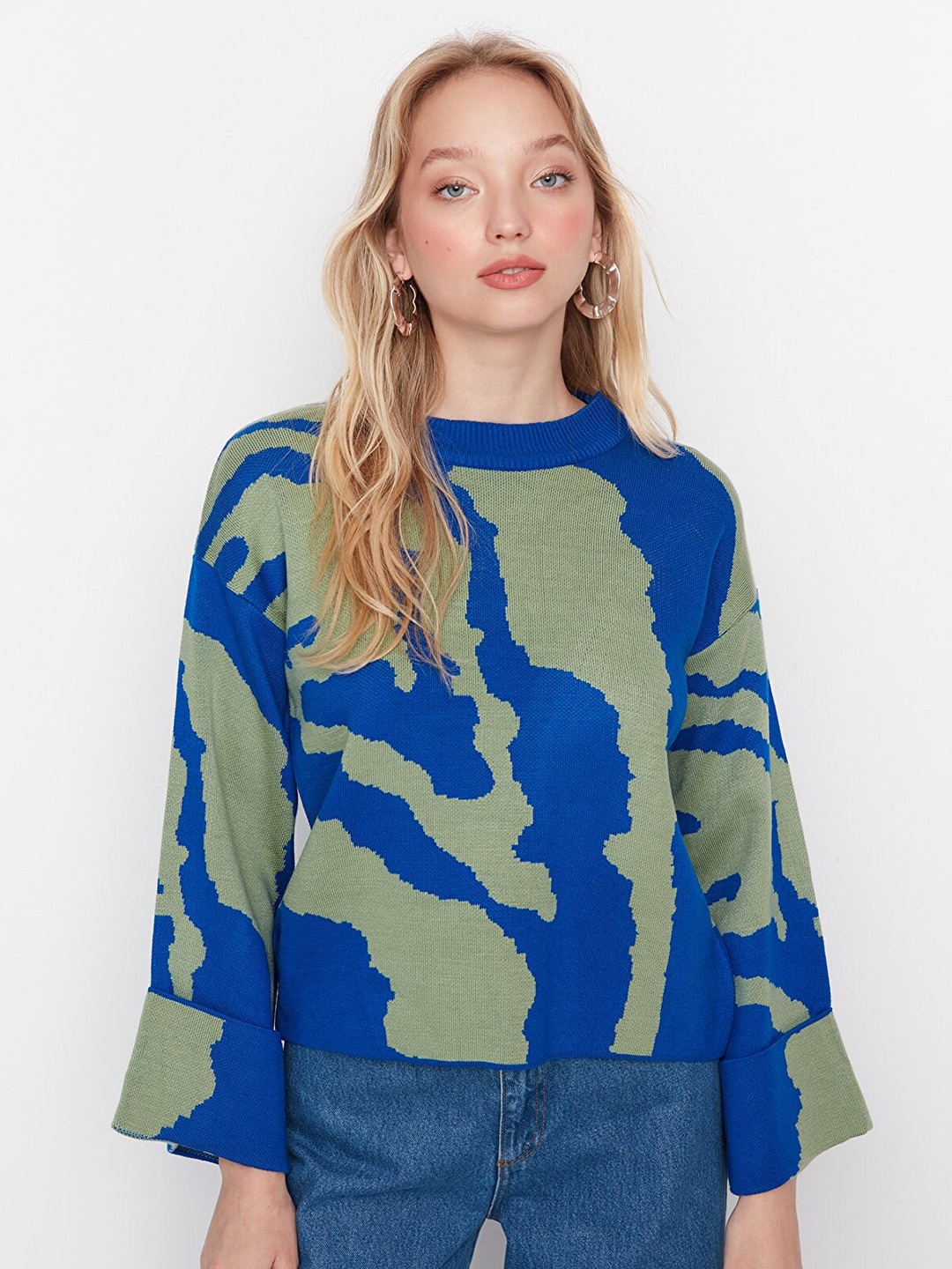 

Trendyol Women Printed Pullover, Blue