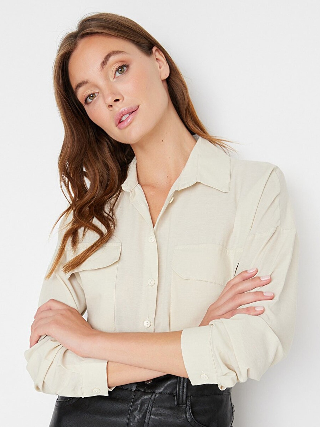 

Trendyol Women Off White Solid Casual Regular Fit Shirt