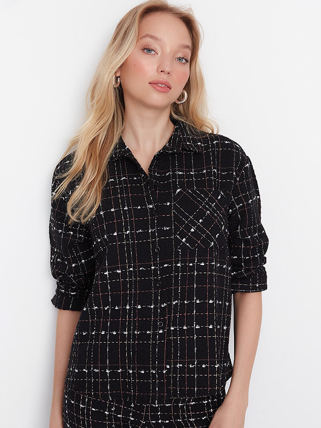 

Trendyol Women Black & White Geometric Self Design Casual Shirt