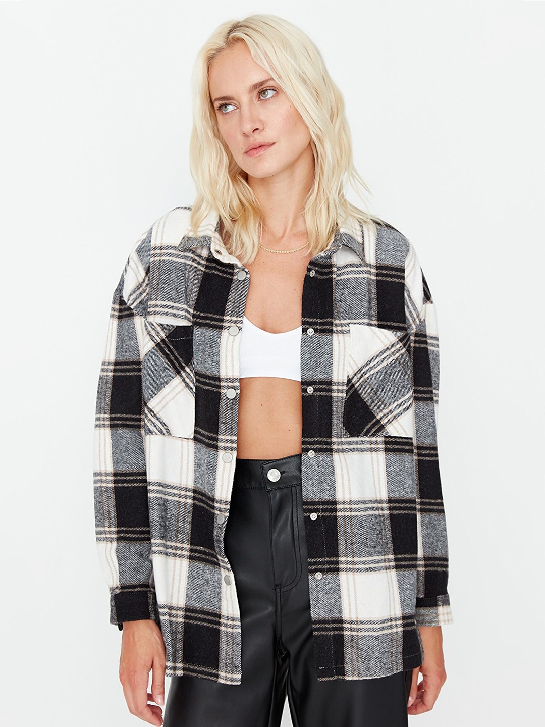 

Trendyol Women Black Tartan Checks Casual Shirt