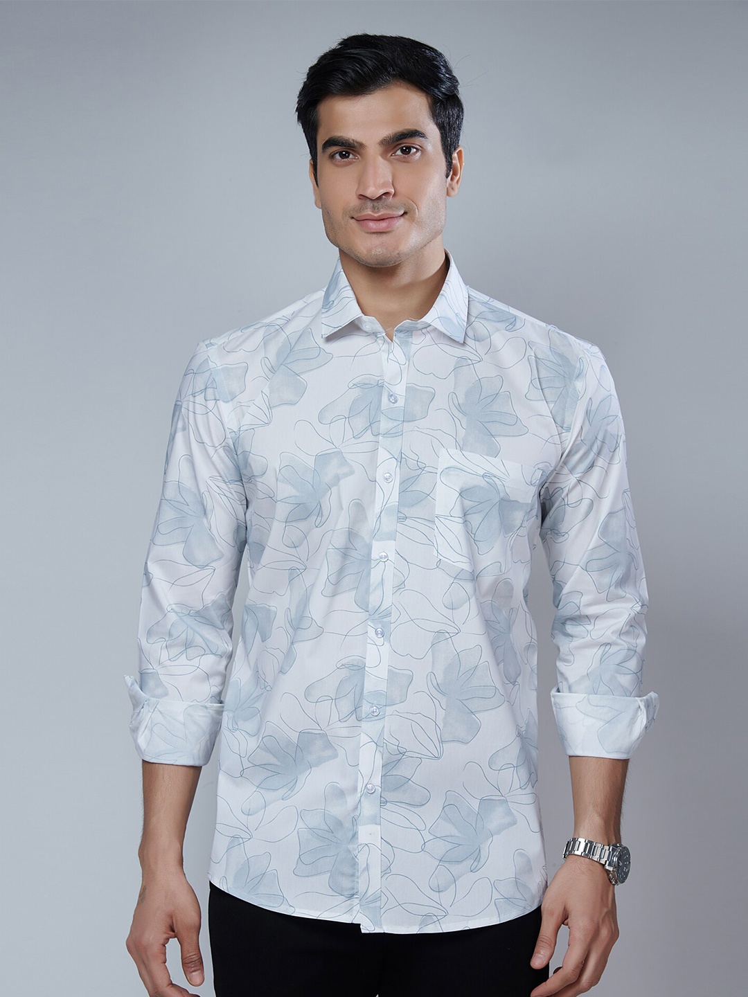 

MARK & ALBERT Men White Floral Printed Slim Fit Casual Shirt
