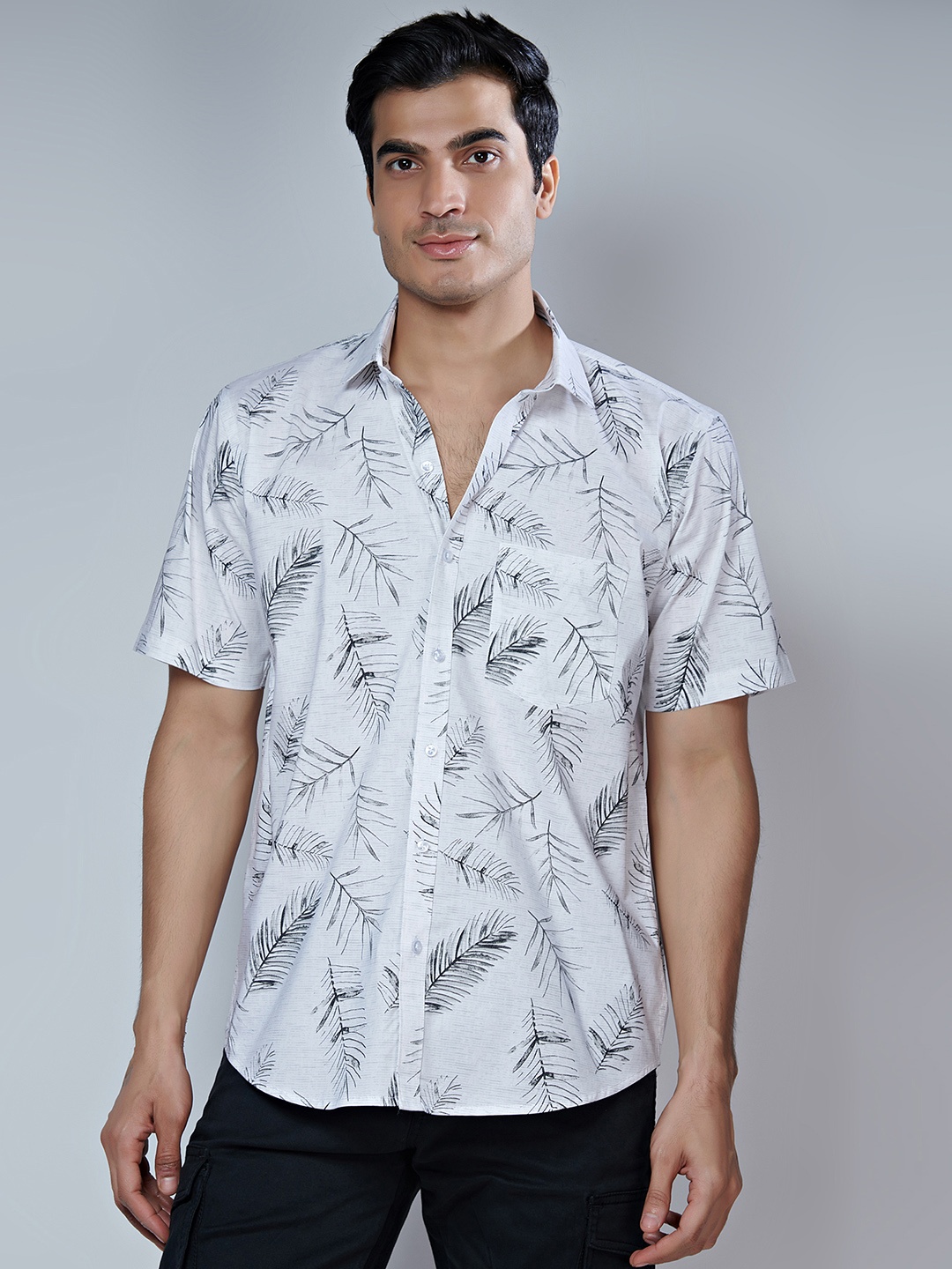 

MARK & ALBERT Men Black Printed Slim Fit Cotton Casual Shirt