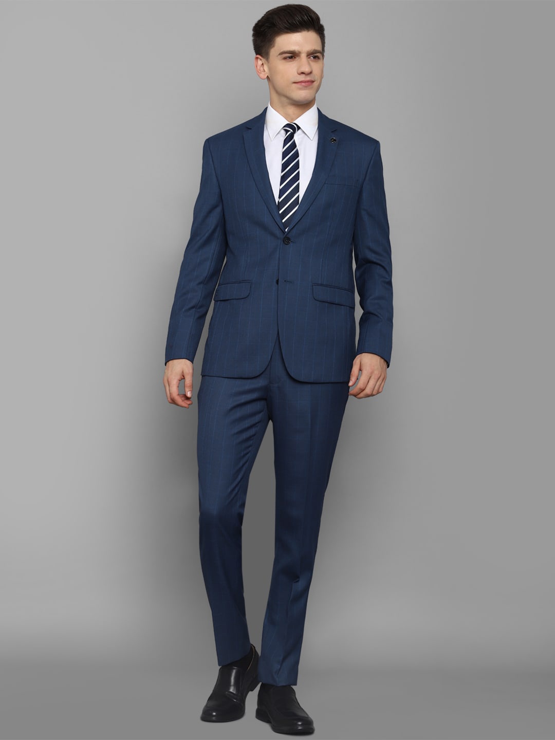 

Allen Solly Men Blue Checked Single-Breasted Two-Piece Formal Suit