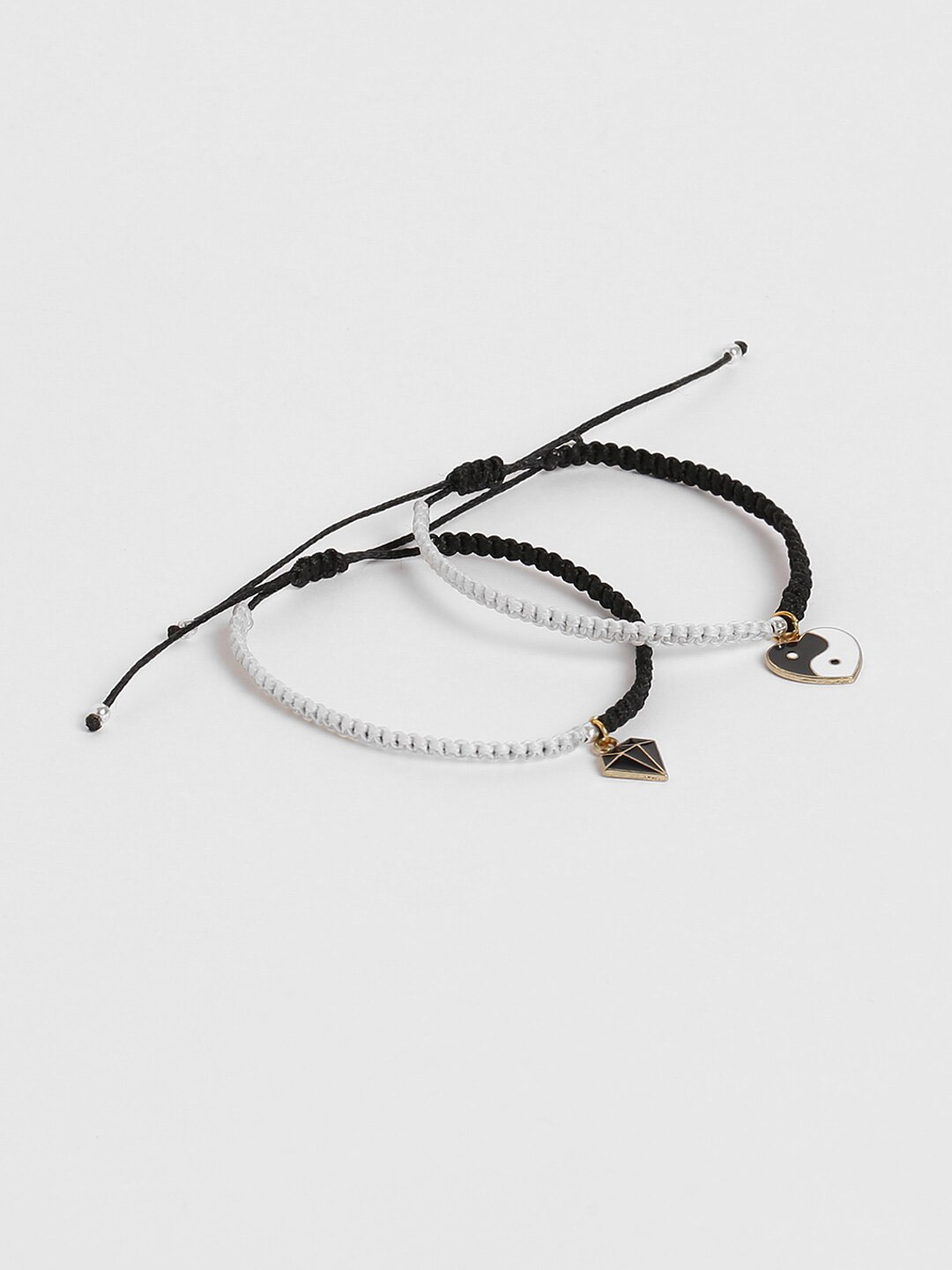 

EL REGALO White & Black Pack Of 2 Charm Bracelet