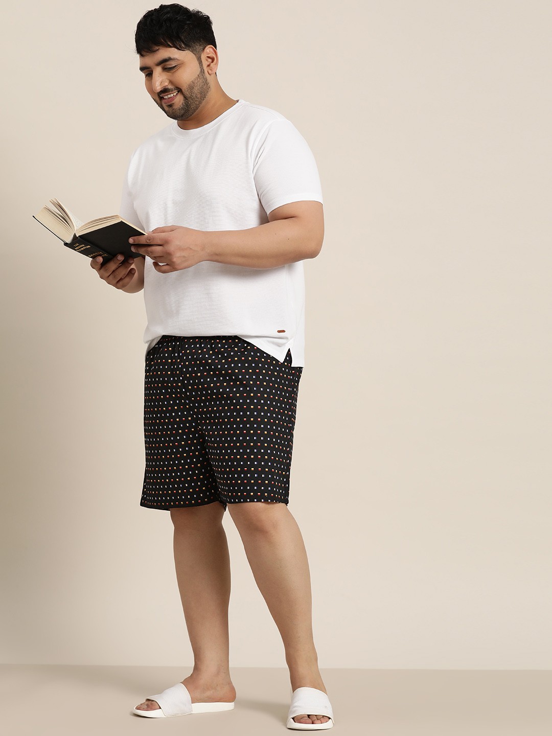 

Sztori Men Plus Size Pure Cotton Printed Mid-Rise Boxers, Black